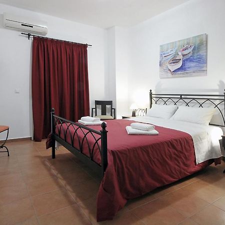 Kythera Golden Sun Aparthotel Agia Pelagia  Exterior photo